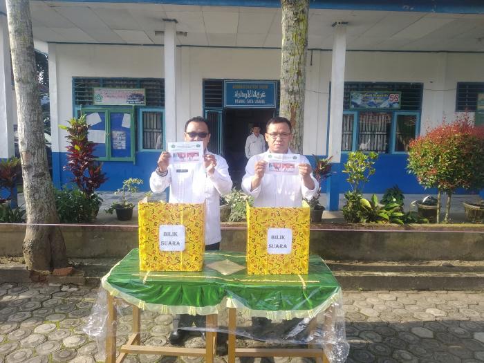 Berlangsung Secara Demokratis, Pemilihan Ketua OSIM MTsN 4 Kerinci Sukses