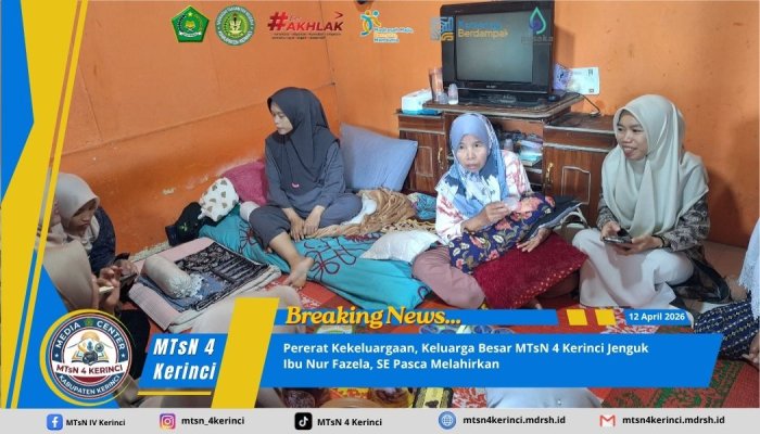 Pererat Kekeluargaan, Keluarga Besar MTsN 4 Kerinci Jenguk Ibu Nur Fazela, SE Pasca Melahirkan