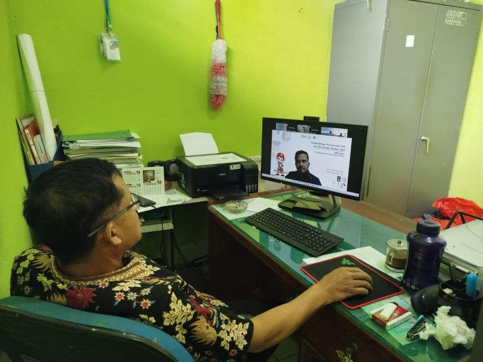 Bendahara MTsN 4 Kerinci Ikuti Pelatihan Bimbingan Sistem Akuntansi Secara Daring