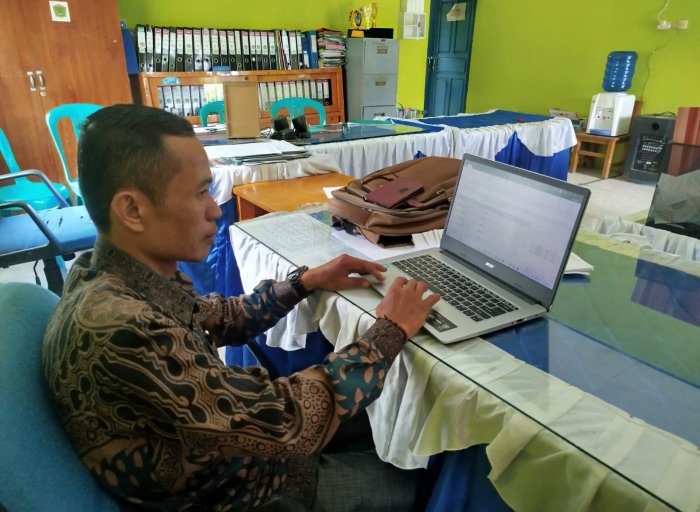 Persiapan Matang, Wakamad Bidang Kurikulum Rampungkan Roster Ujian Tengah Semester (UTS) Genap 2025/2026