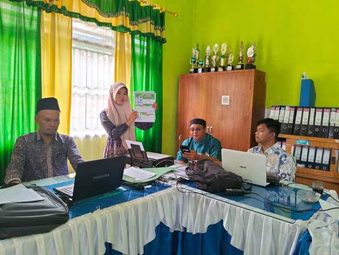 Panitia OSIM Persiapkan Administrasi Jelang Pemilihan Panitia OSIM Persiapkan Administrasi Jelang Pemilihan