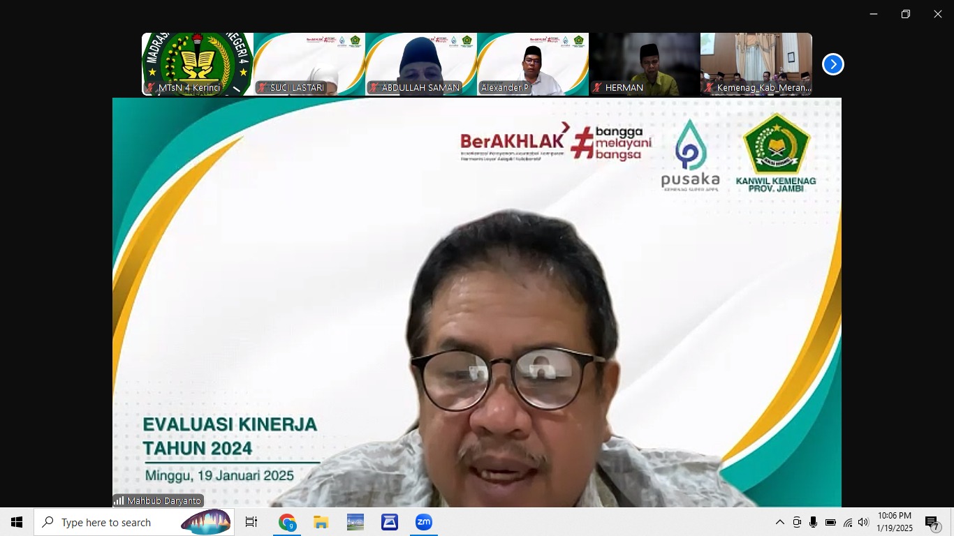 Rumuskan Langkah Strategis Tahun 2025, Kanwil Kemenag Provinsi Jambi Adakan Rapat Evaluasi Kinerja Tahun 2024