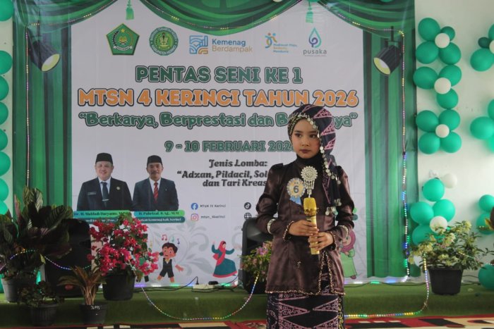 Hari Pertama Pensi Ke-1 MTsN 4 Kerinci: Puluhan  Siswa SD/MI Adu Bakat dalam Empat Cabang Lomba
