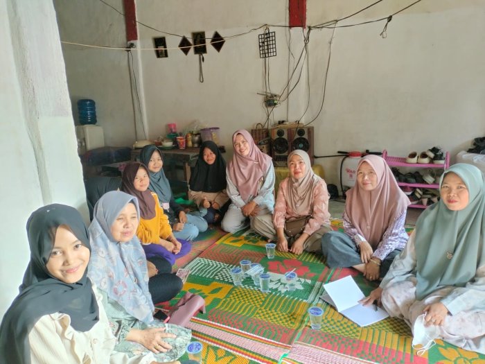 Semakin Kompak, Panitia SPMB MTsN 4 Kerinci Gencarkan Sosialisasi Ke Rumah Warga
