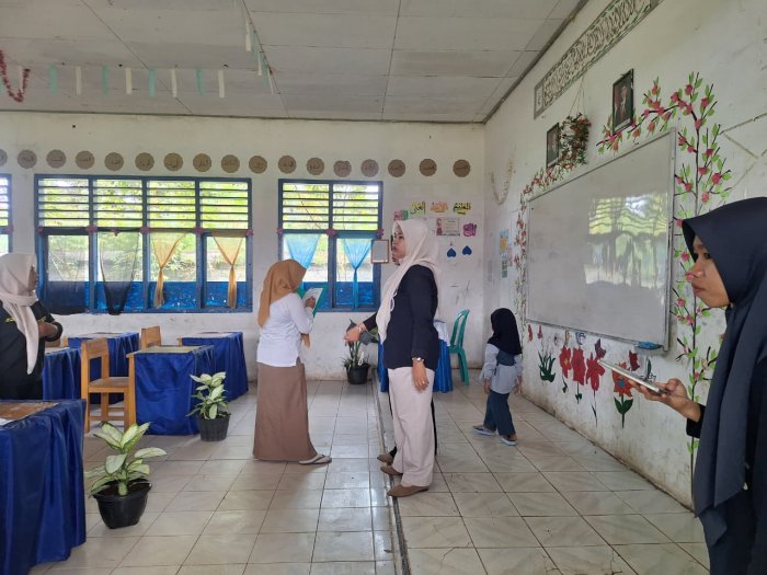 MTsN 4 Kerinci Gelar Lomba Kelas Wujudkan Lingkungan Kelas Yang Bersih, Nyaman dan Tertib Kelengkapan Adminstrasi