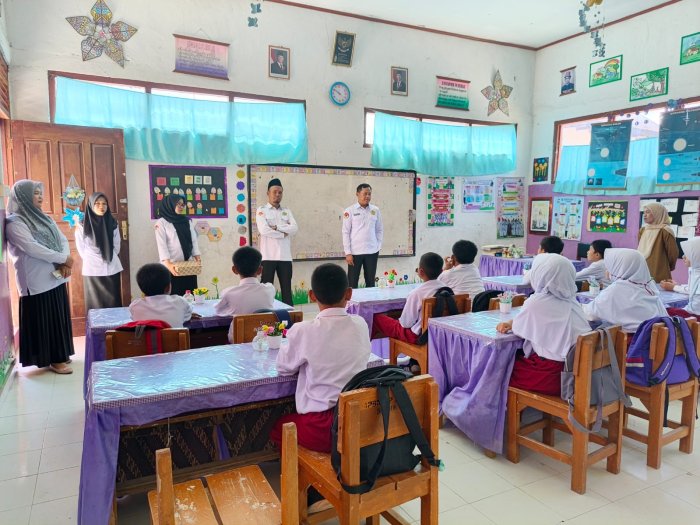 Gencarkan Sosialisasi, Tim SPMB MTsN 4 Kerinci Kunjungi Tiga Sekolah Dasar di Desa Seleman